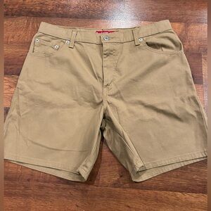 Levi's Shorts Womens 12 MIS Tan Classic Fit Stretch High Rise Casual Outdoor 7"